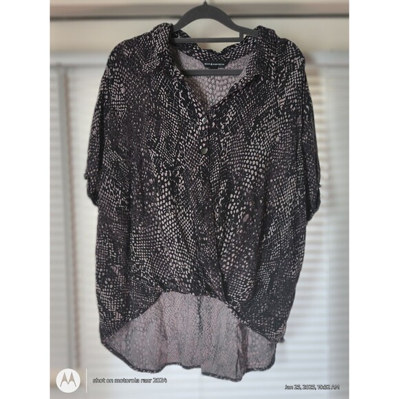 Rock & Republic Collared Short Sleeve Shirt Hi-Low Animal Print Size  XXL #p80-8 - Picture 1 of 10